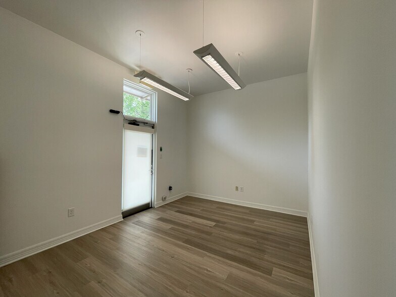 More Photos Of 109 Enterprise Pky, Boerne Loft Creative Space For Lease