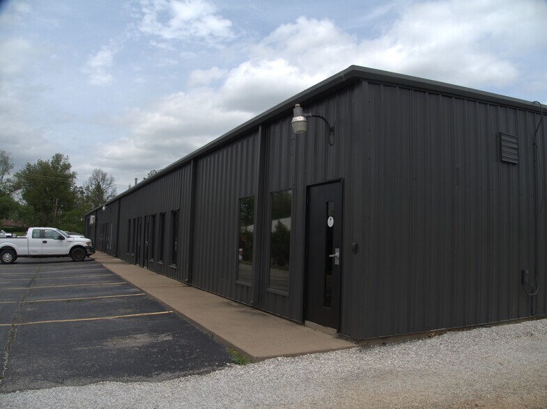 Primary Photo Of 1000 SE 5th St, Bentonville Office For Lease