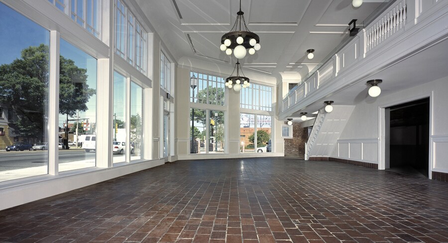 More Photos Of 1840 W Broad St, Richmond Showroom For Lease
