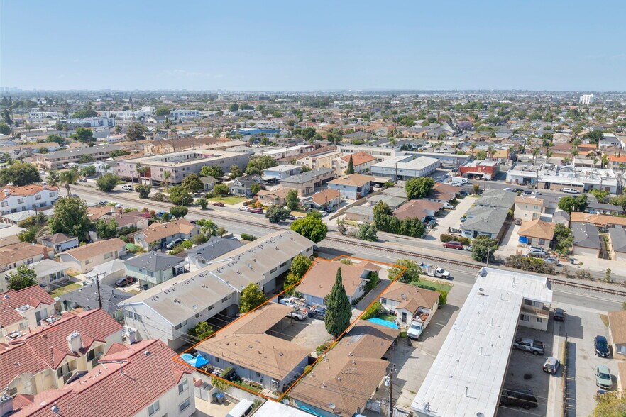 More Photos Of 1148 W 166th St, Gardena Apartments For Sale