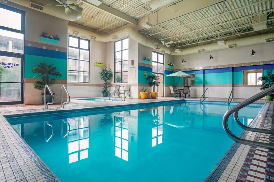 More Photos Of 1340 21st Ave S, Fargo Hotel For Sale