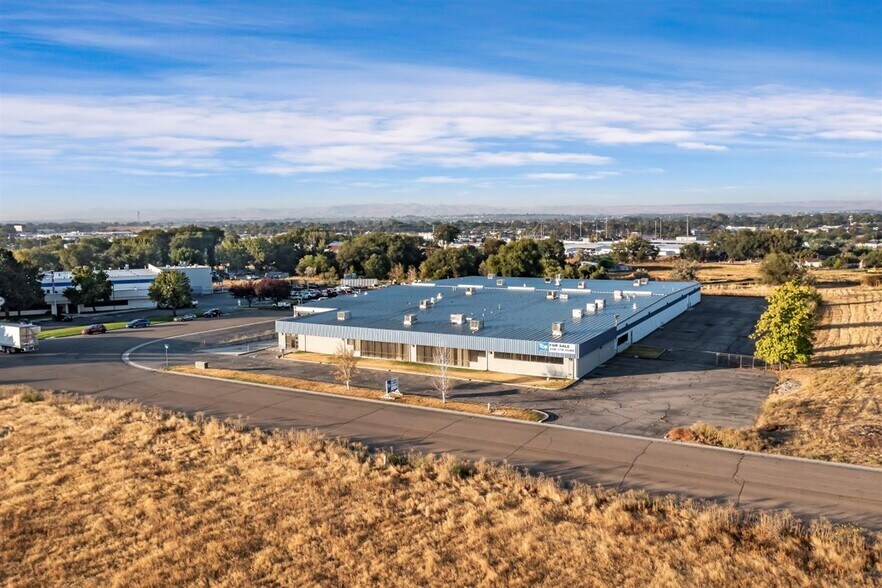 More Photos Of 1 Idea Way, Caldwell Light Manufacturing For Sale