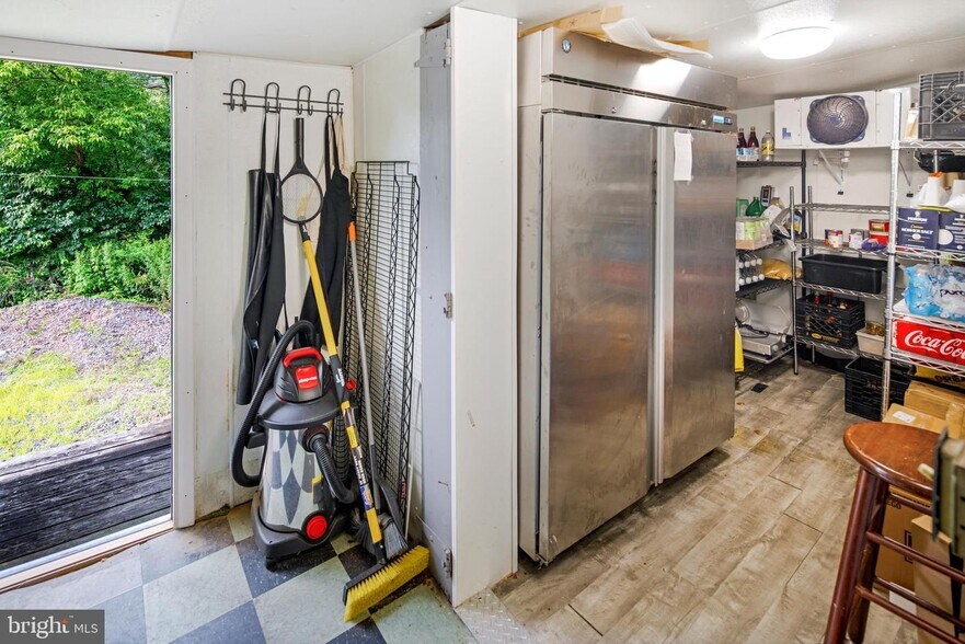 More Photos Of 1821 River Rd, Upper Black Eddy Restaurant For Sale