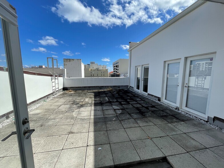 More Photos Of 312 Clematis St, West Palm Beach Loft Creative Space For Sale