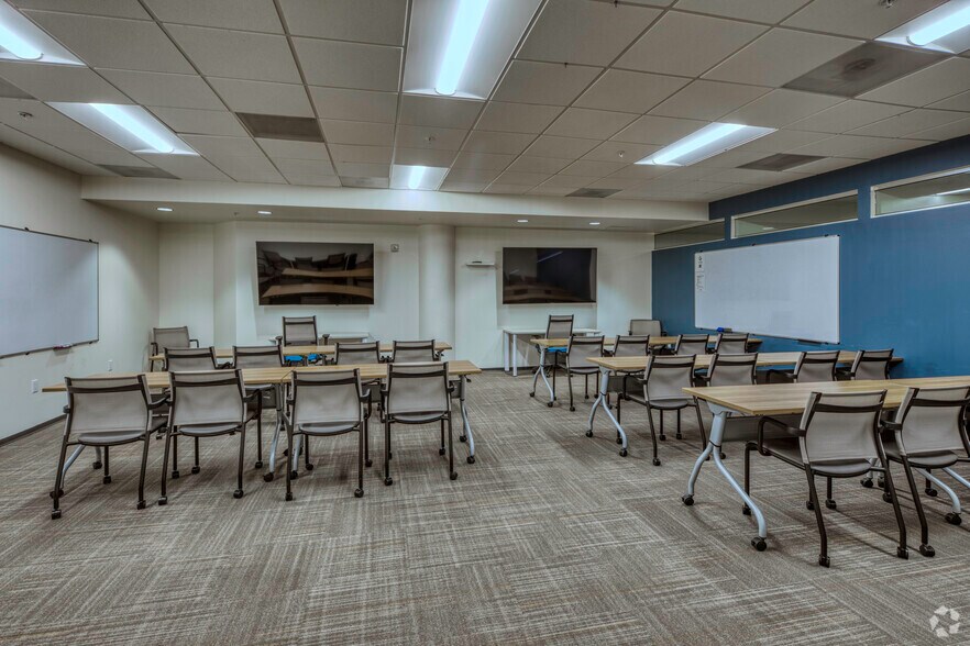 More Photos Of 601 S Harbour Island Blvd, Tampa Office For Lease