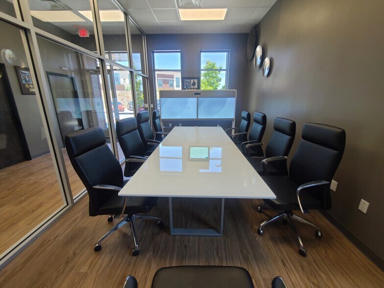 More Photos Of 240 O Connor Ridge Blvd, Irving Office For Sale