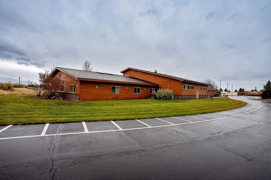 More Photos Of 6701 N Idaho Rd, Newman Lake Lodge Meeting Hall For Sale