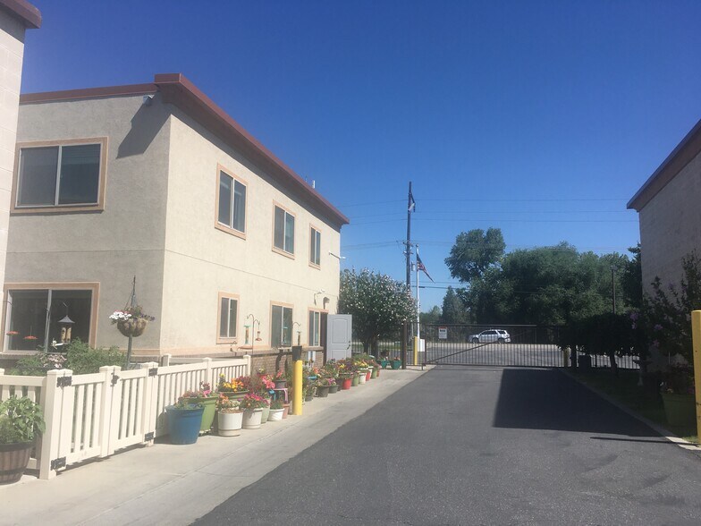 More Photos Of 875 W 12th St, Ogden Self Storage For Sale