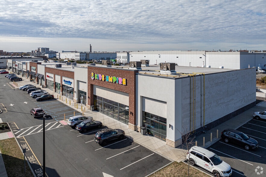 More Photos Of W Edgar Rd, Linden General Retail For Lease