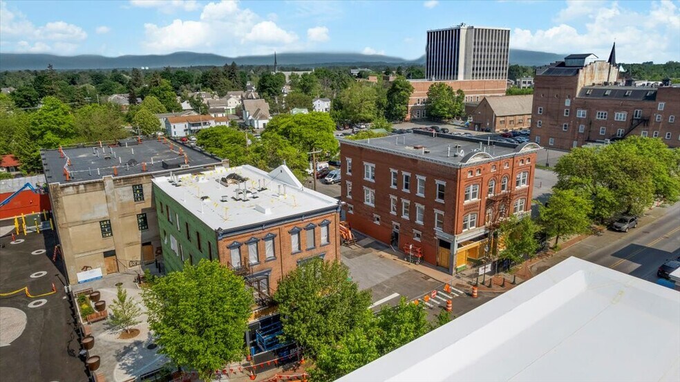 More Photos Of 41 South St, Glens Falls Storefront Retail Residential For Lease