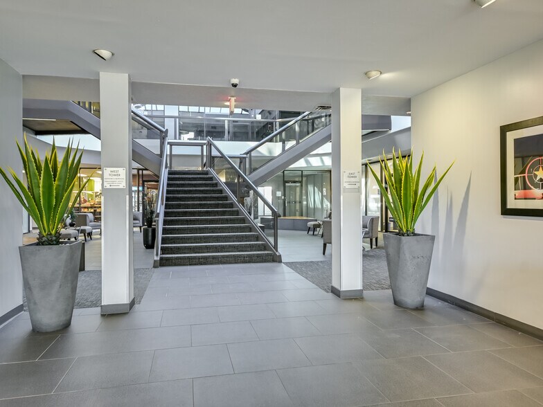 More Photos Of 1106 Clayton Ln, Austin Office For Lease