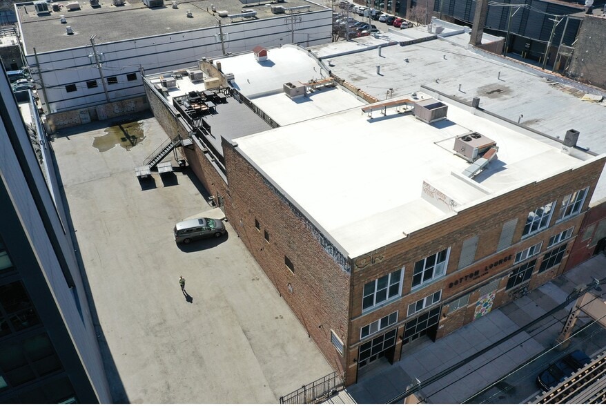 Primary Photo Of 1375 W Lake St, Chicago Land For Sale