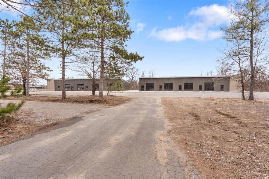More Photos Of 1144 County Road D, Nekoosa General Retail For Sale