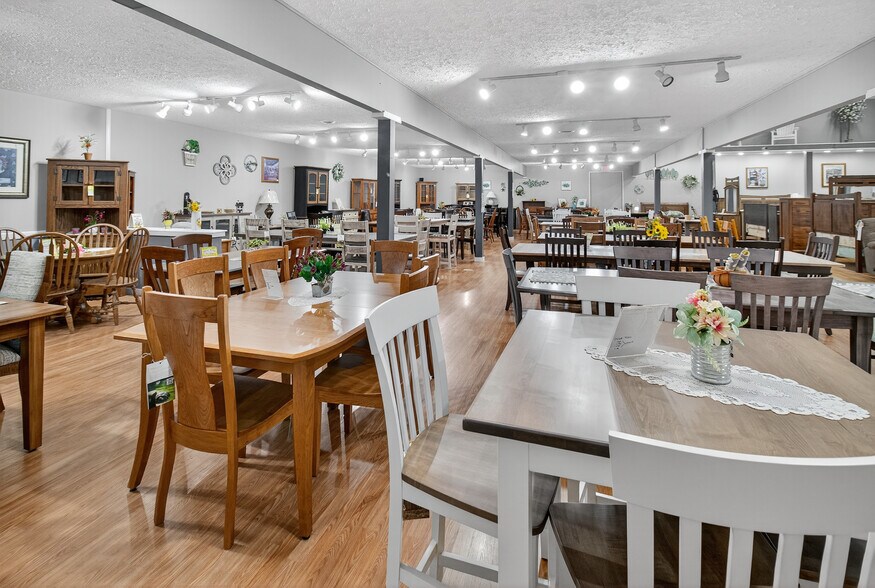 More Photos Of 3530 - 3532 Union St, North Chili Freestanding For Sale