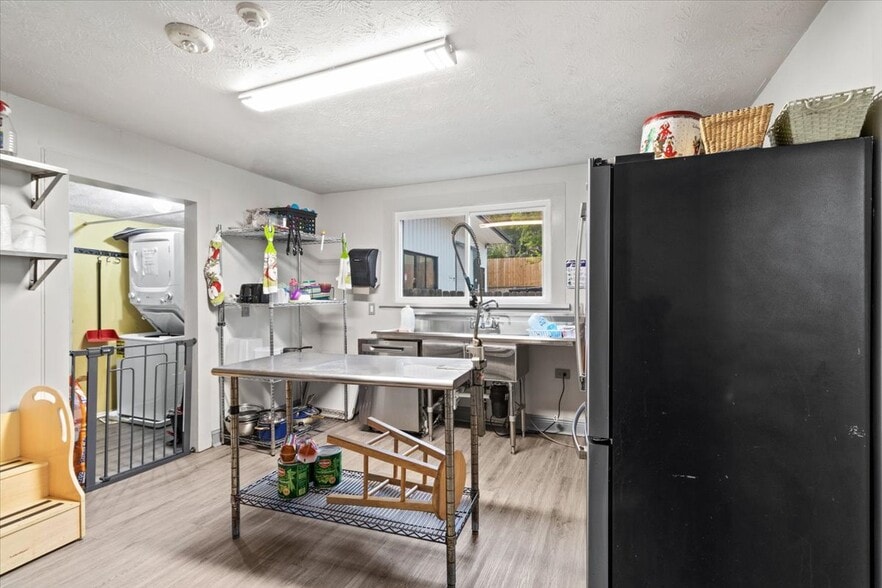 More Photos Of 57 Merritt St SE, Marietta Daycare Center For Sale