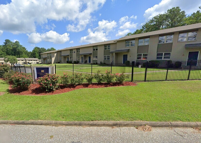 Primary Photo Of 704 Washington Chapel Terrace Court, Tuskegee Apartments For Sale