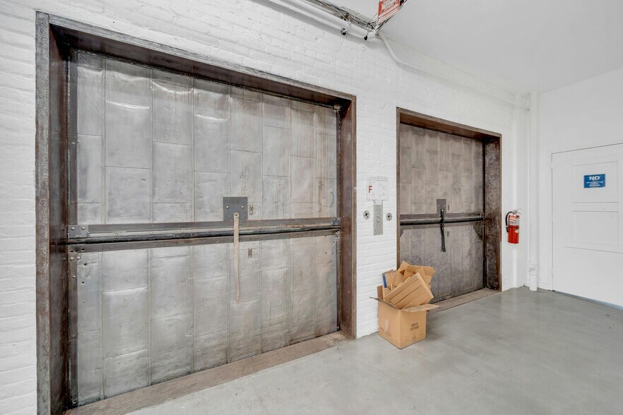 More Photos Of 545 W 45th St, New York Loft Creative Space For Lease