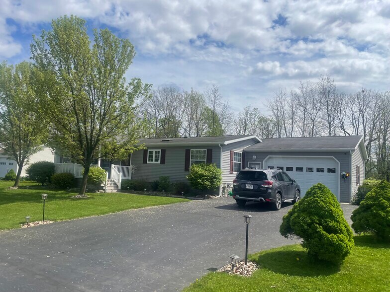 More Photos Of New York 96, Waterloo Town Manufactured Housing Mobile Home Park For Sale