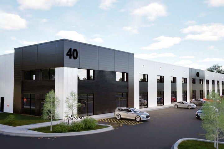 More Photos Of 40 Englehart st, Dieppe Industrial For Lease