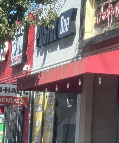 More Photos Of 10907 Magnolia Blvd, North Hollywood General Retail For Lease