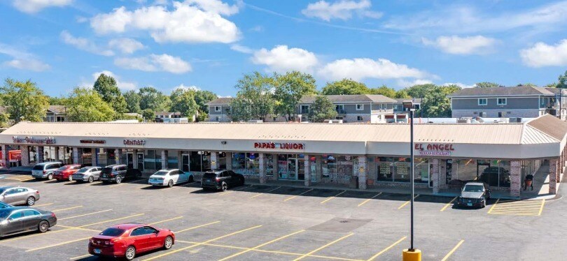 Primary Photo Of 201-285 W Dundee Rd, Palatine Unknown For Lease
