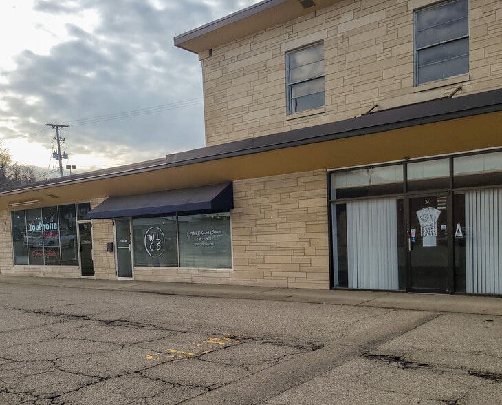 More Photos Of 601-637 Central Ctr, Chillicothe Unknown For Lease