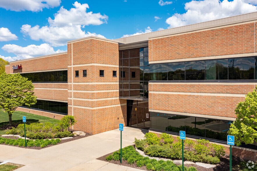 More Photos Of 28100 Cabot Dr, Novi Office For Lease