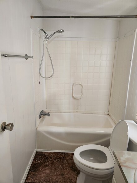 More Photos Of 23927 Alanwood Dr, San Antonio Manufactured Housing Mobile Home Park For Sale