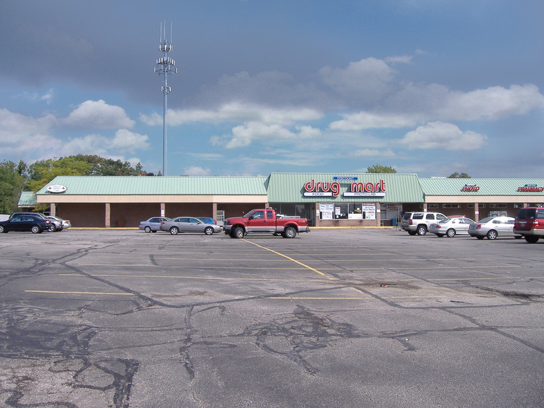 Primary Photo Of 5500-5540 Wallings Rd, North Royalton Freestanding For Lease