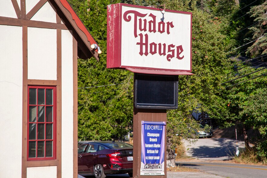 More Photos Of 800 Arrowhead Villa Rd, Lake Arrowhead Lodge Meeting Hall For Sale