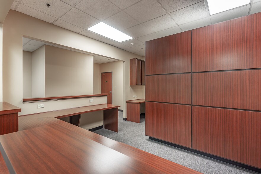 More Photos Of 2253 Chambliss Ave, Cleveland Medical For Lease