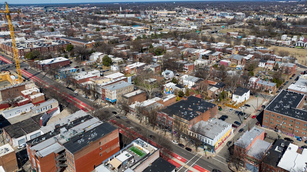 More Photos Of 310 W Broad St, Richmond Storefront For Sale