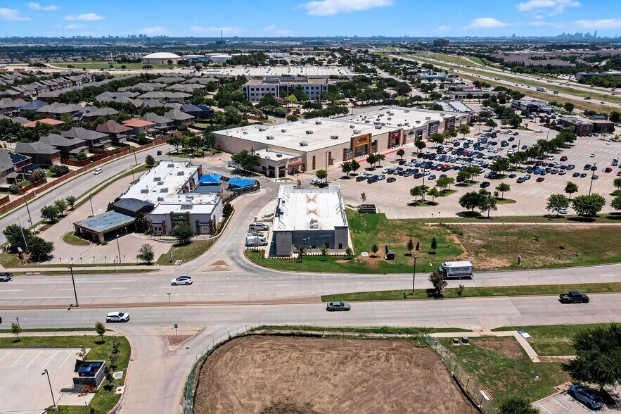 More Photos Of 8500 Olympus Blvd, Irving Office For Sale