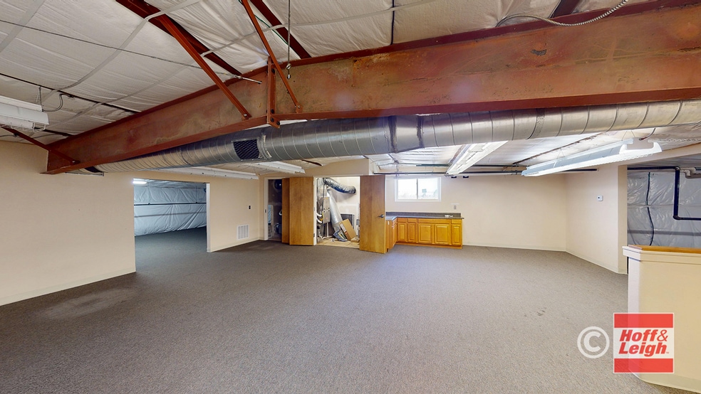 More Photos Of 4605 Town Center Dr, Colorado Springs Warehouse For Lease
