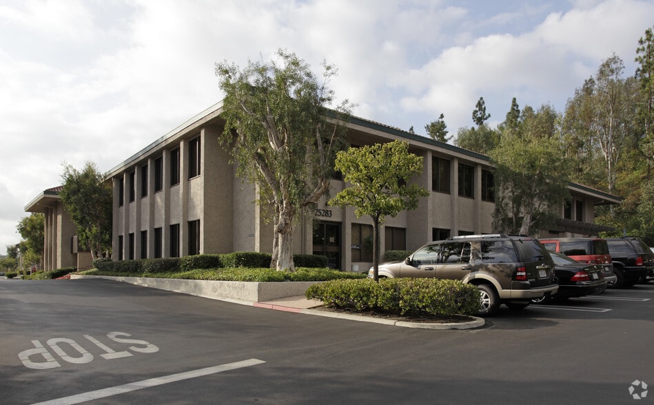 More Photos Of 25255 Cabot Rd, Laguna Hills Unknown For Lease