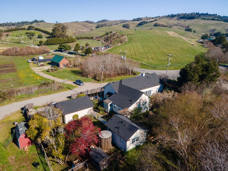 More Photos Of 393 Stage Rd, Pescadero Hospitality For Sale