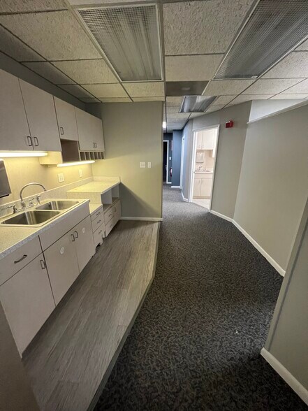 More Photos Of 1385 W State Road 434, Longwood Medical For Lease