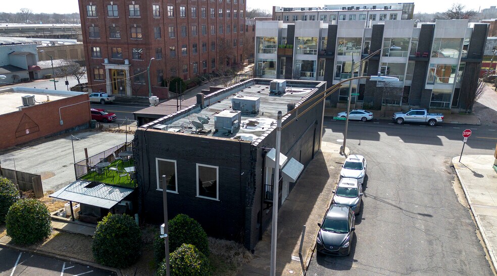 More Photos Of 124 E G.E. Patterson Ave, Memphis Restaurant For Sale