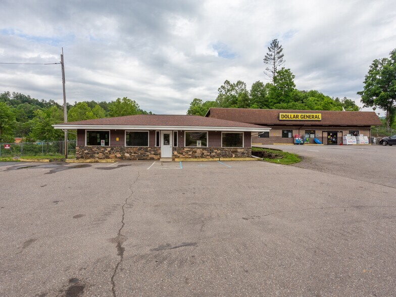 More Photos Of , Bakersville Unknown For Sale
