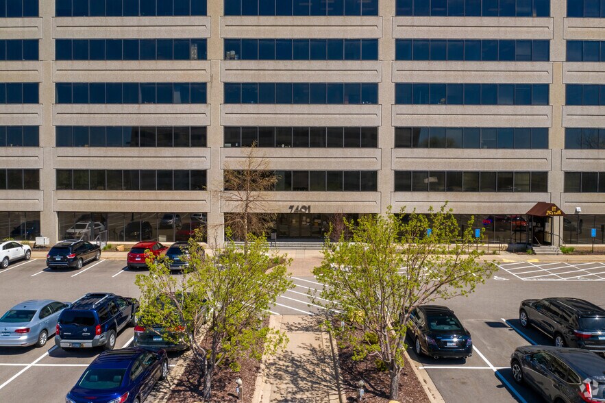 More Photos Of 7401 Metro Blvd, Edina Office For Lease