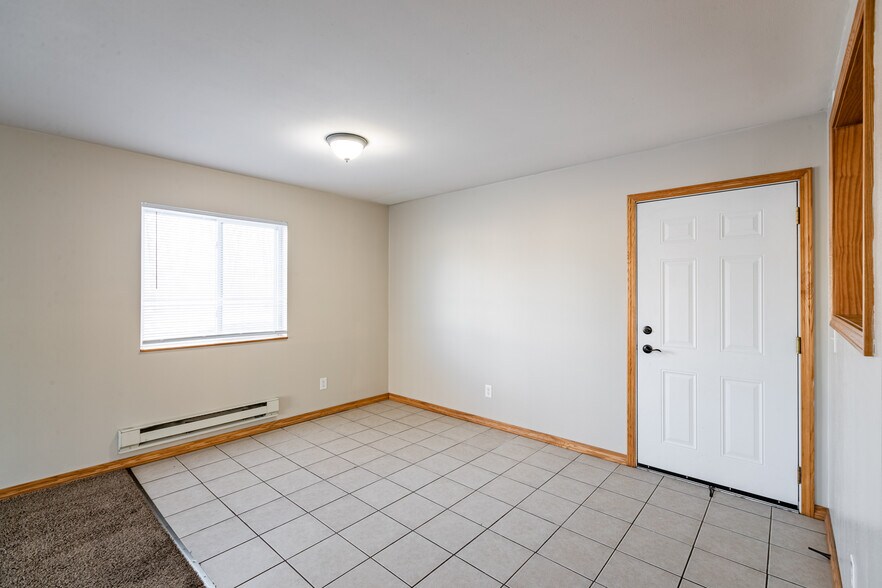 More Photos Of 201 Murdock St, Tomah Apartments For Sale