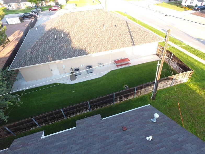 More Photos Of 1002 E Philip Ave, North Platte Office For Sale