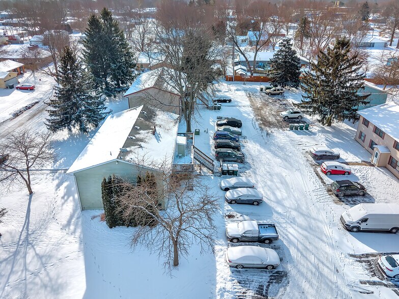 More Photos Of 2201 Sturdy Rd, Valparaiso Multifamily For Sale