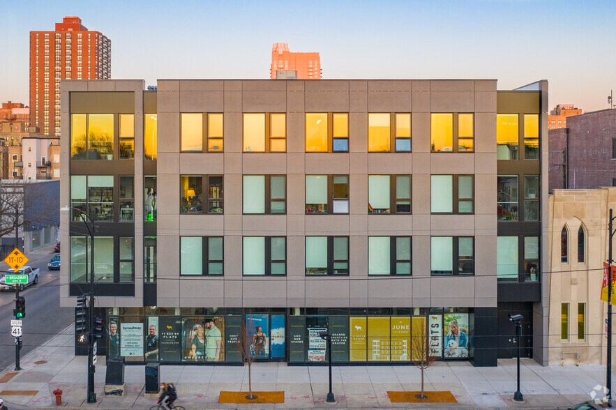 More Photos Of 5155 N Broadway Ave, Chicago Apartments For Lease