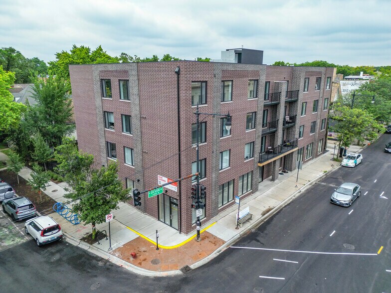 Primary Photo Of 1401 W Devon Ave, Chicago Restaurant For Lease