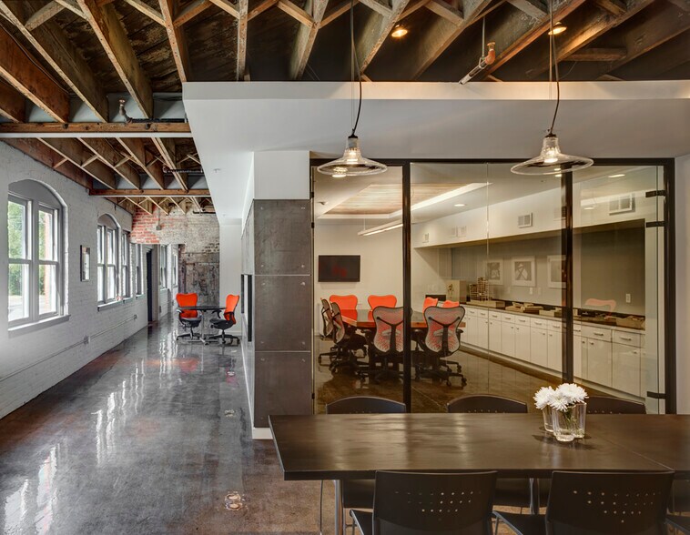 More Photos Of 982 S Front St, Columbus Loft Creative Space For Sale