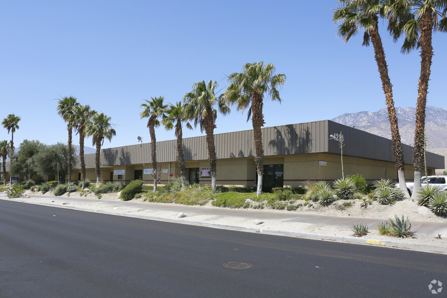 Primary Photo Of 1281 N Gene Autry Trl, Palm Springs Showroom For Lease