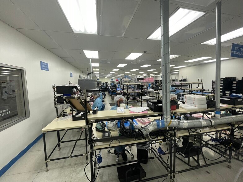 More Photos Of 1260 Red Fox Rd, Arden Hills Light Manufacturing For Sale