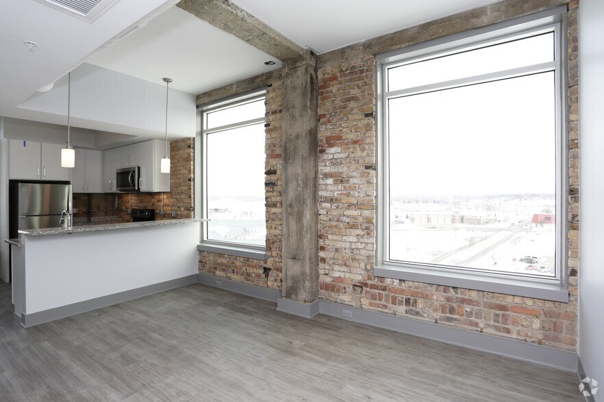 More Photos Of 285 Western Ave, Muskegon Apartments For Lease