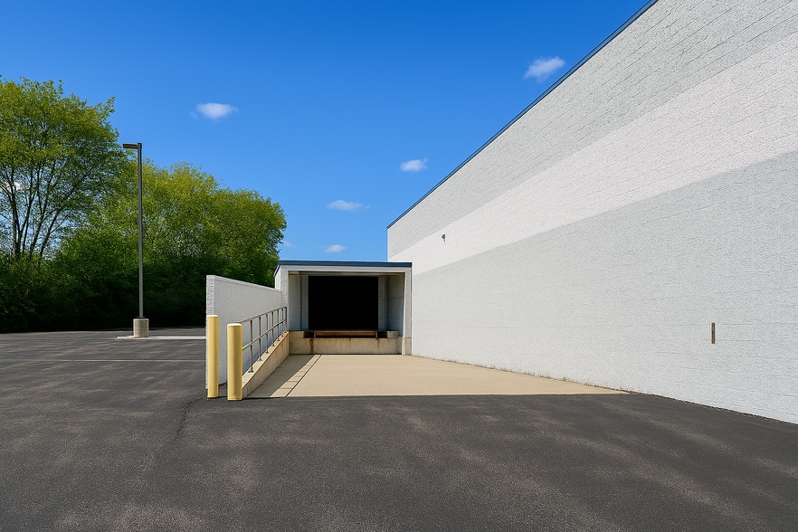 More Photos Of 160 N Barrington Rd, Streamwood Auto Repair For Sale